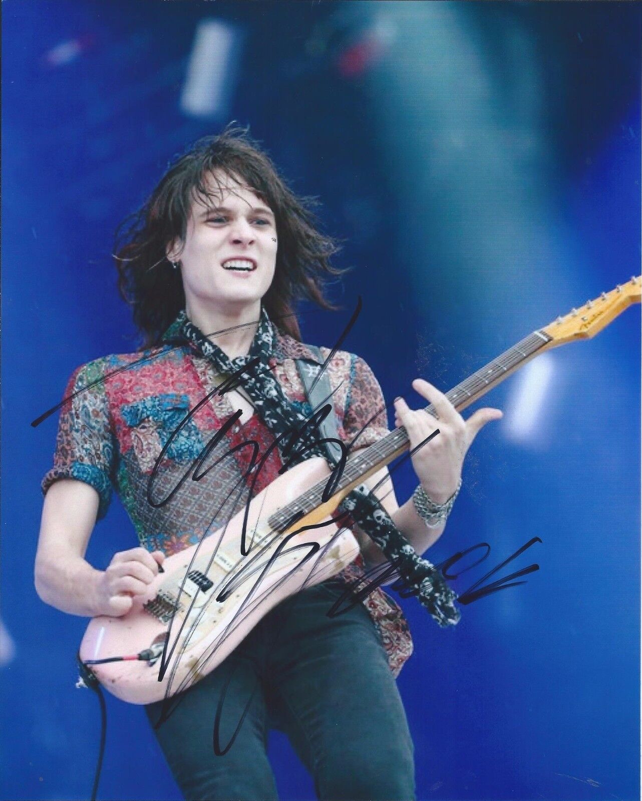 Tyler Bryant Signed Autographed 8x10 Photo Poster painting Tyler Bryant & The Shakedown E