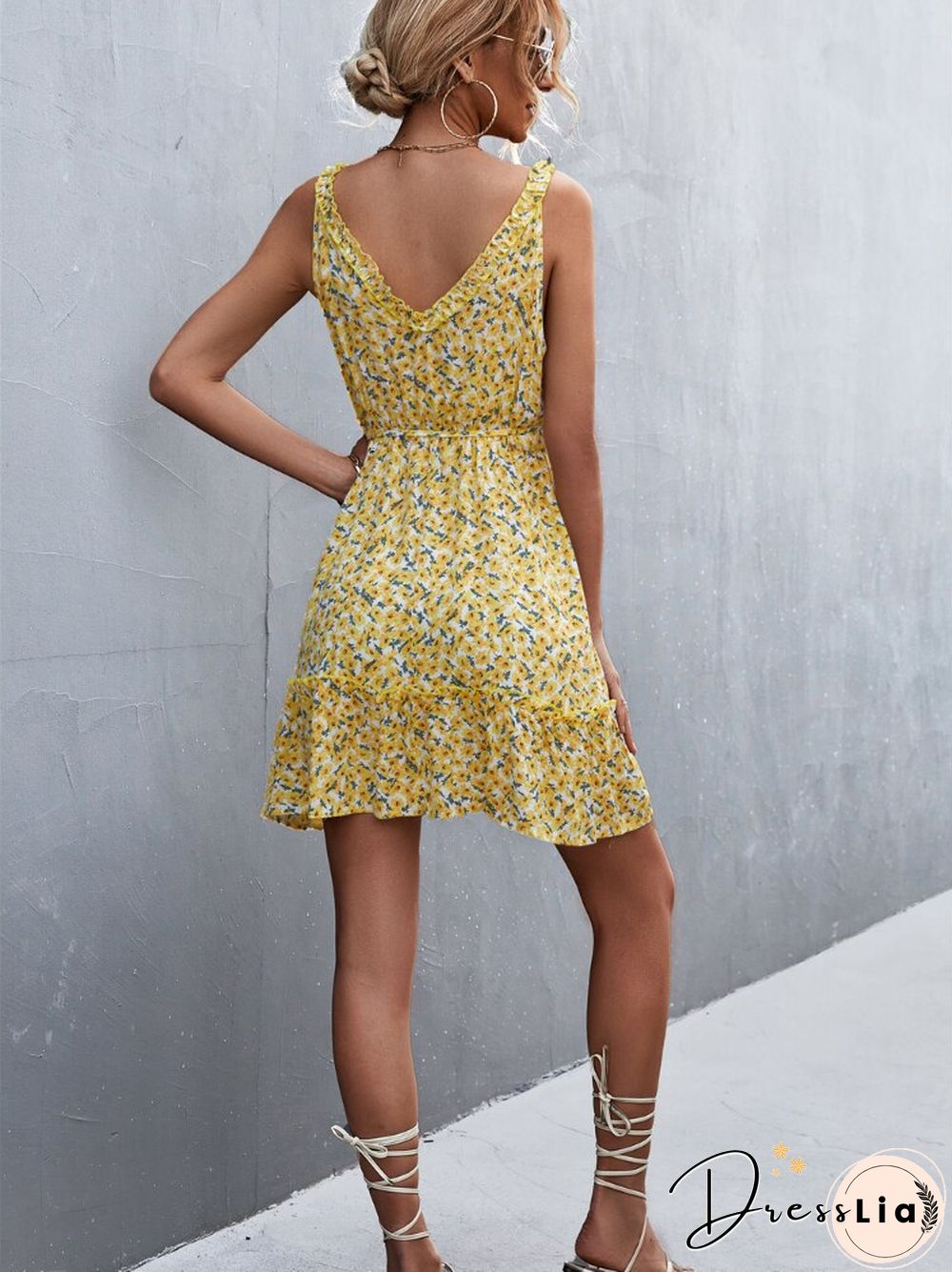 New Spring/summer V-neck Lace Ruffled Floral Sling Dress Rustic And Comfortable Ladies Chiffon Skirt Dresses For Women Dresses