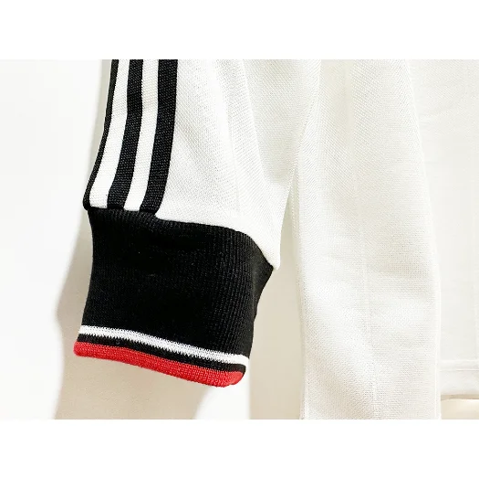 Retro 1983 Manchester United Long Sleeve MILK CUP FINAL Football T-Shirt Thai Quality