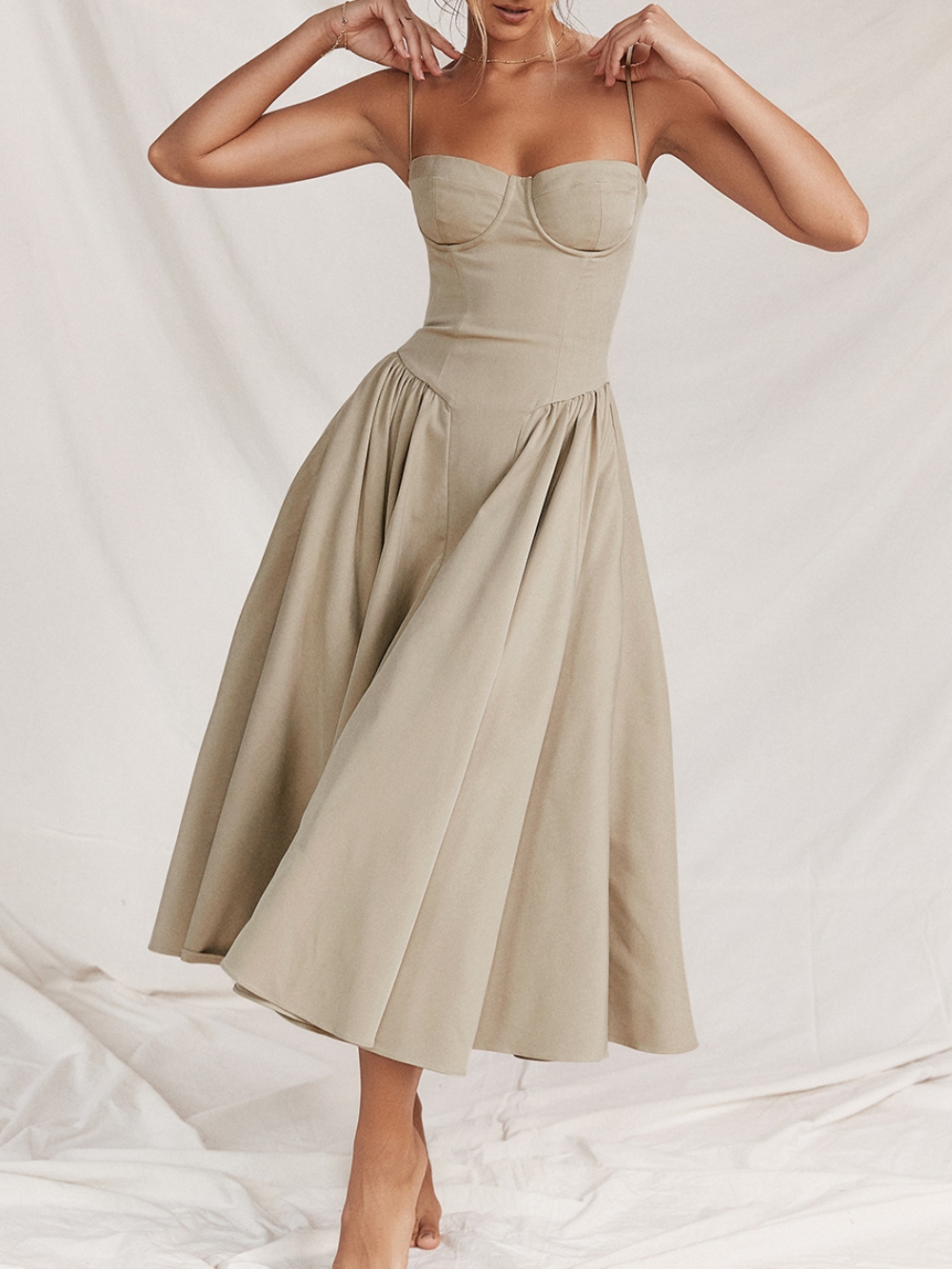French Vintage Palace Style Simple Suspender Dress | Oxredo Shop Ramadan Sale