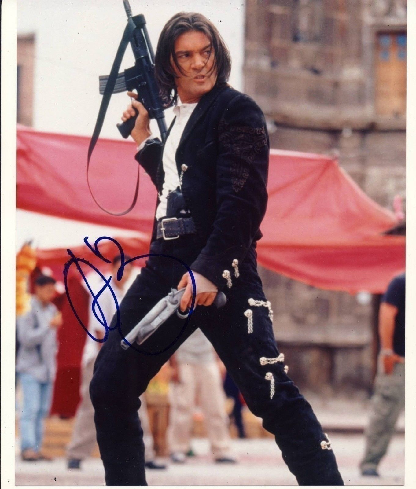 Antonio Banderas Autograph ONCE UPON TIME MEXICO Signed 10x8 Photo Poster painting AFTAL [3323]