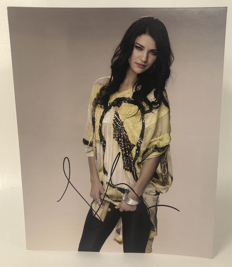 Jessica Szohr Signed Autographed Glossy 8x10 Photo Poster painting - COA Matching Holograms