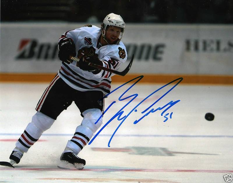 BRIAN CAMPBELL CHICAGO BLACKHAWKS SIGNED 8X10 PICTURE