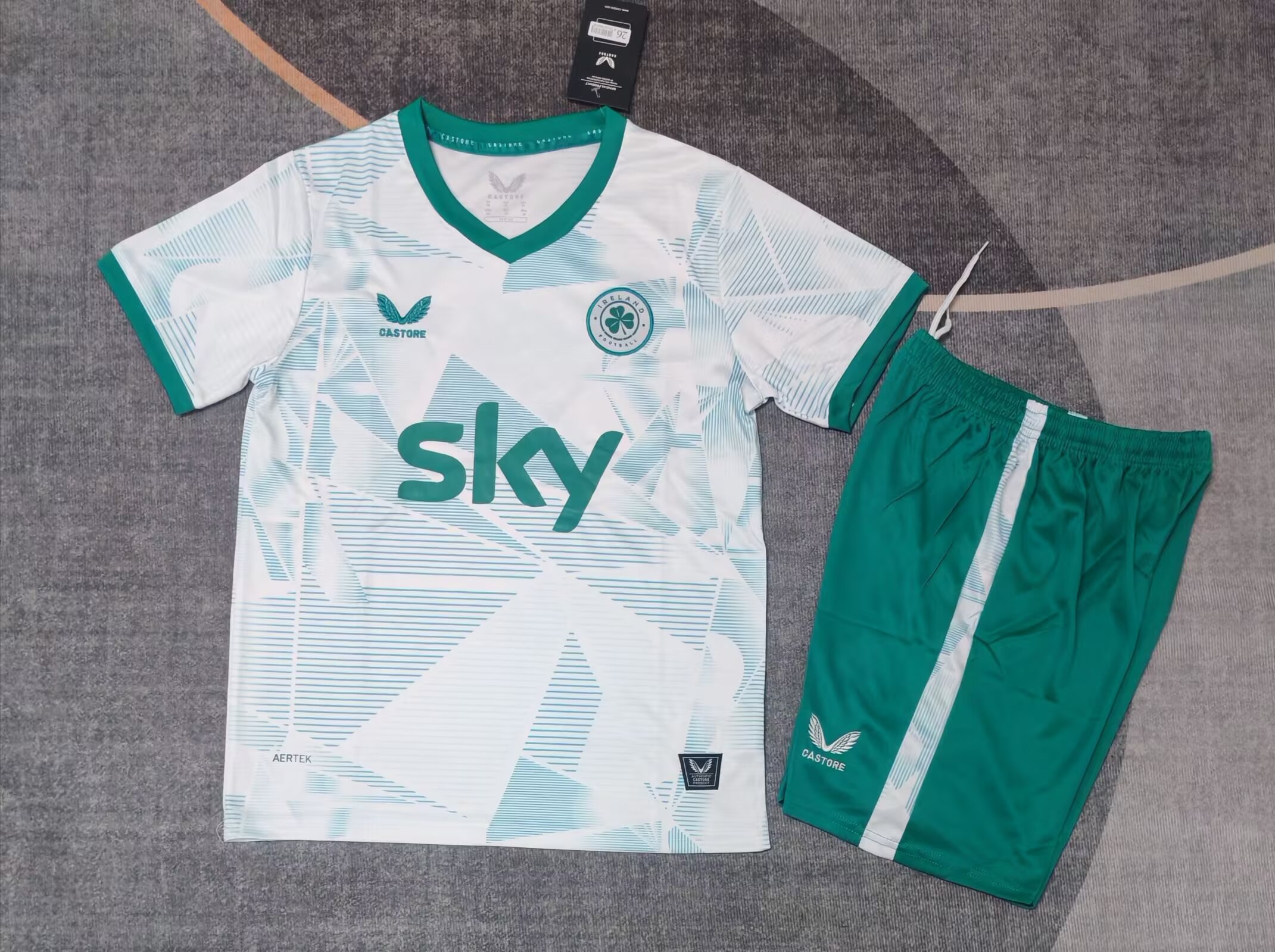 2025/2026 Kids Size Ireland Away Soccer Jersey 