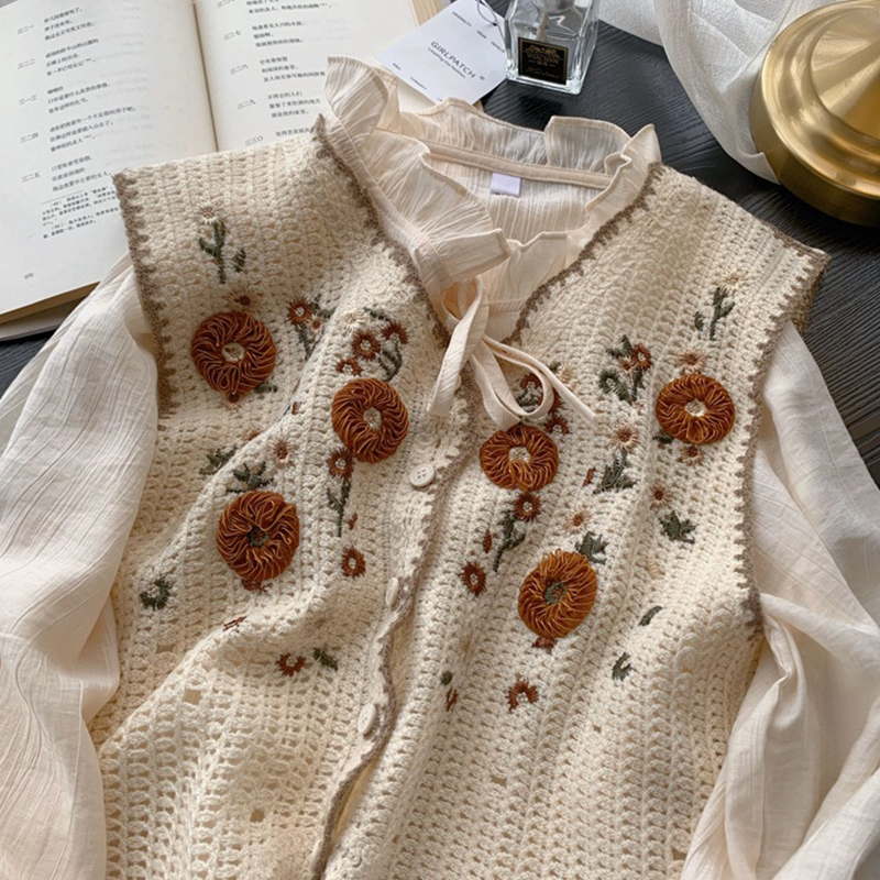 Women's Fashion Embroidered Vintage Knitted Crochet Hollow Sweater Vest Top
