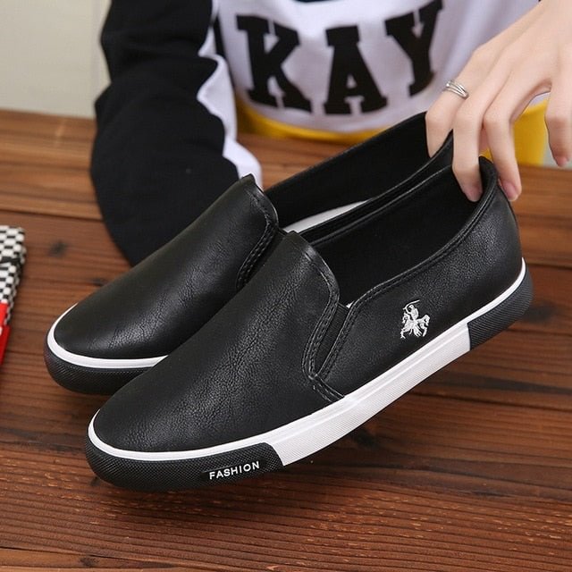 2020 Newest Genuine Leather Casual Shoes Men Comfortable Mens Loafers Luxury Flats Sneakers Men Slip on Lazy Driving Men Shoes