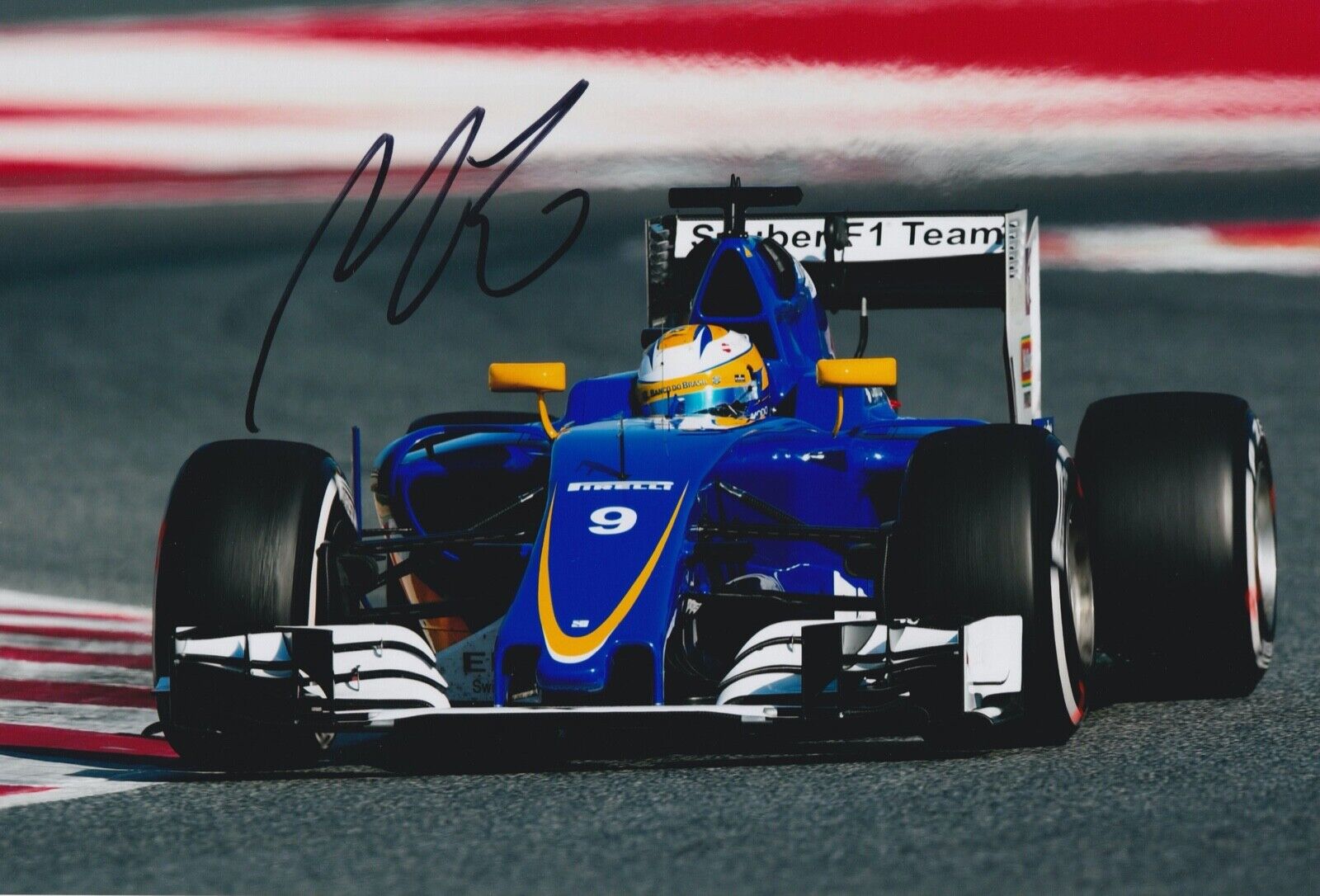 MARCUS ERICSSON HAND SIGNED 12X8 Photo Poster painting - SAUBER F1 AUTOGRAPH - FORMULA 1 1