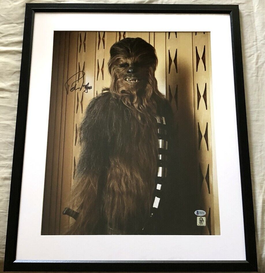 Peter Mayhew autographed signed Chewbacca Star Wars 16x20 movie Photo Poster painting framed BAS