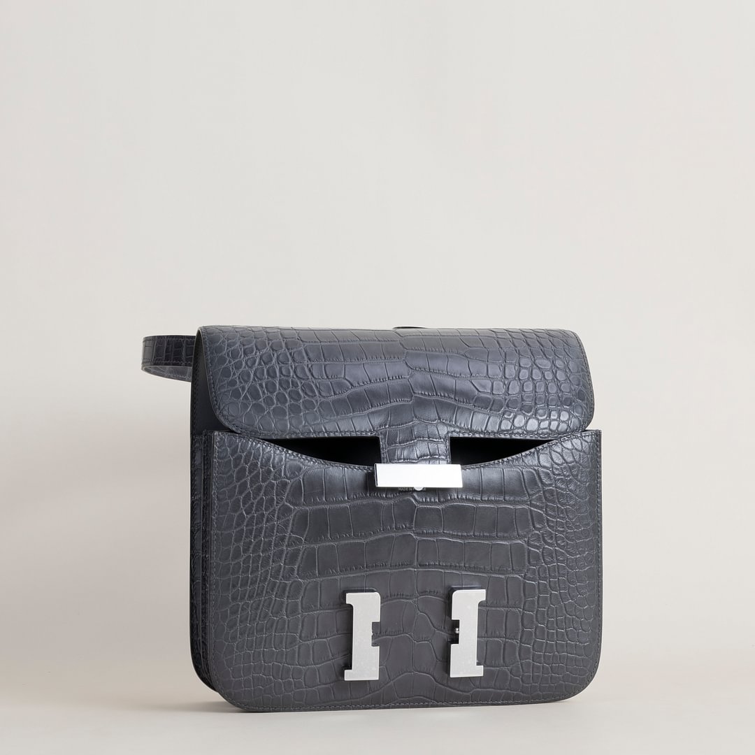Constance 24CM Matte Alligator Crocodile 88 Graphite PHW