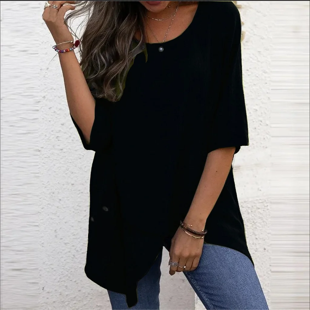 How to Choose and Style Tops for Mature Ladies: Timeless Tips for Effortless Elegance