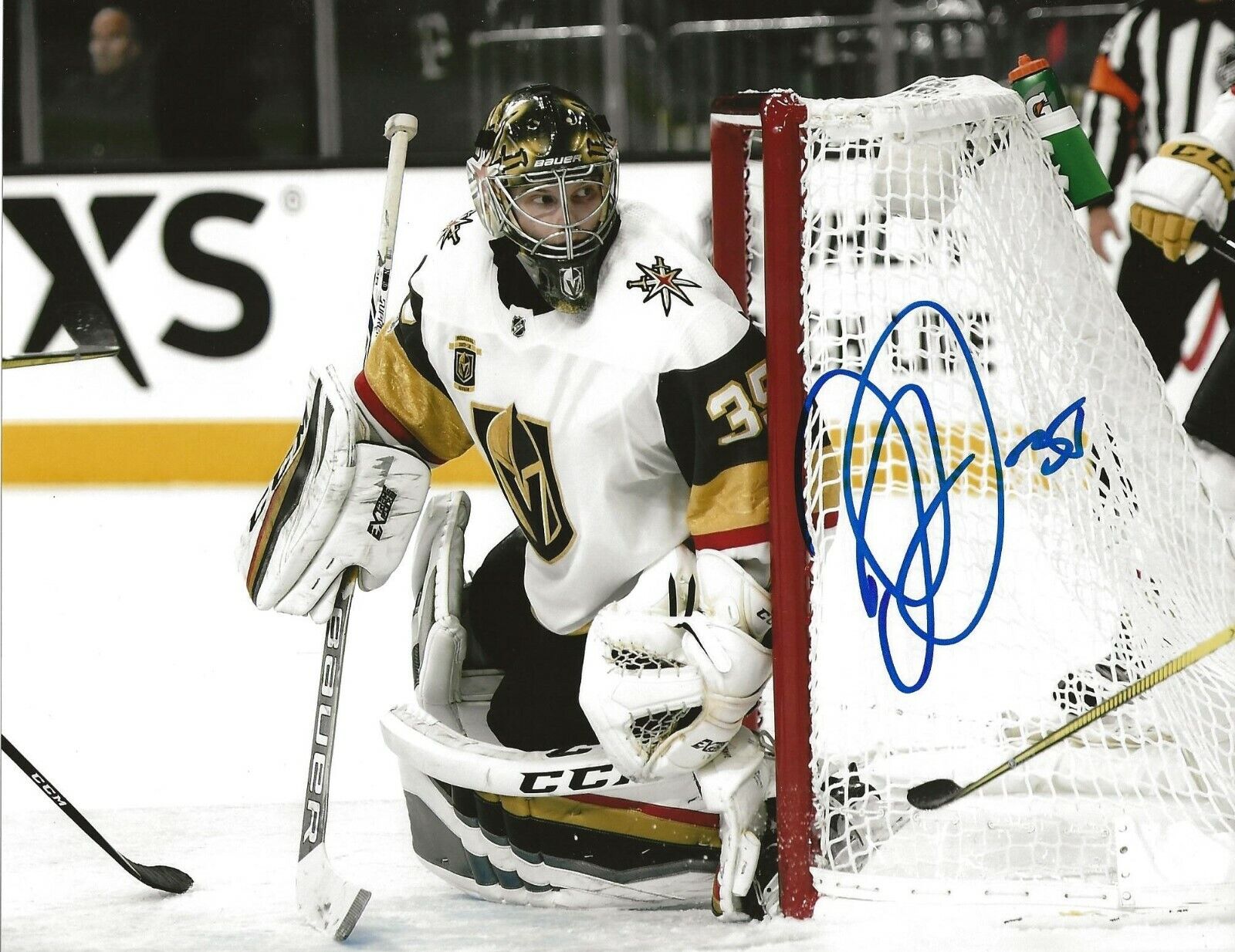 Oscar Dansk signed Las Vegas Golden Knights 8x10 Photo Poster painting autographed 2