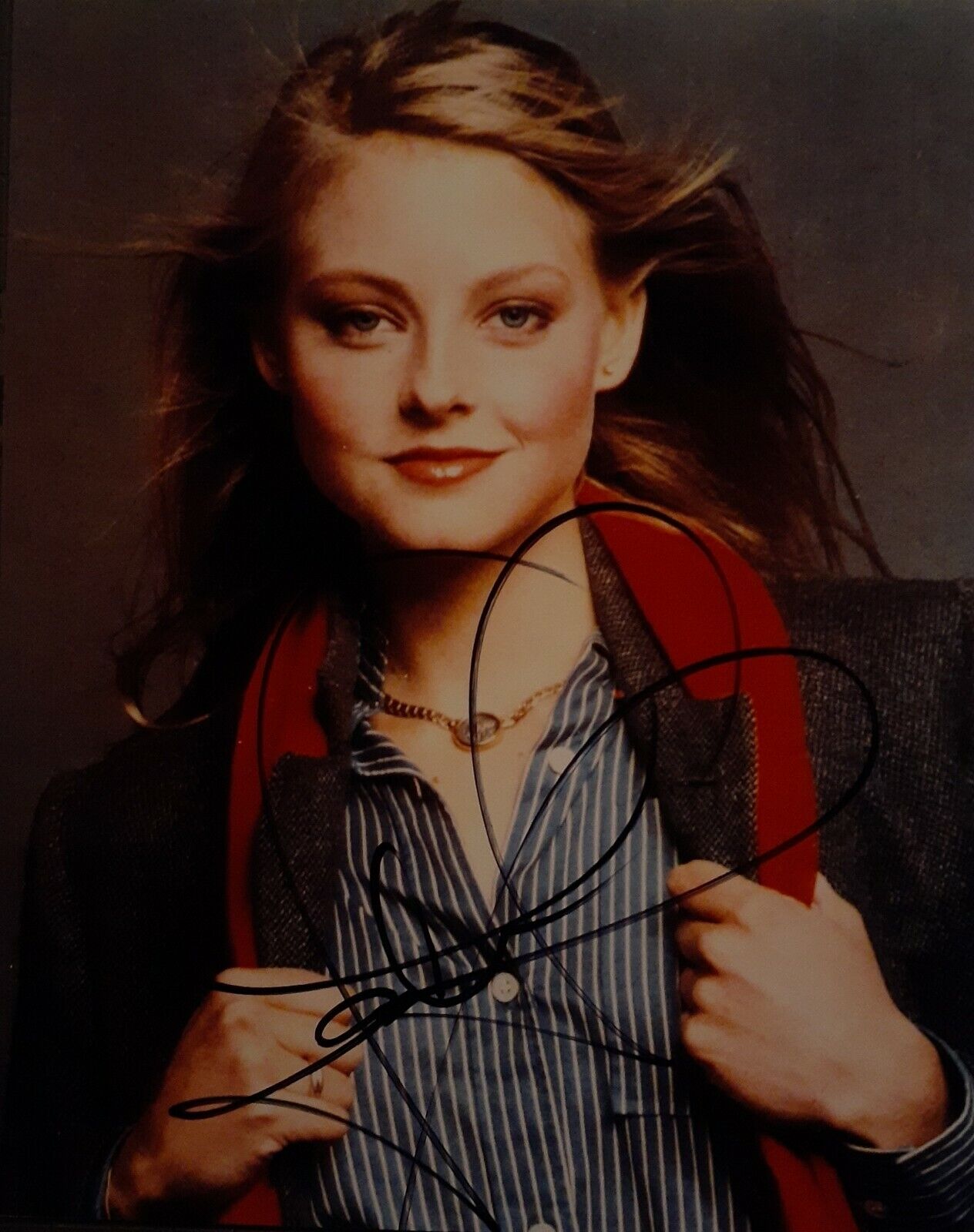 Jodie Foster signed 8x10