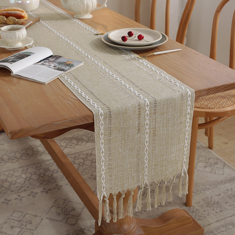 Handmade Tassel Cotton Linen Table Runner