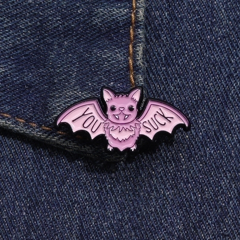 Cartoon Style Original Design Cowboy Style Animal Bear Bat Alloy Stamping Stoving Varnish Plating Kid’S Adults Brooches