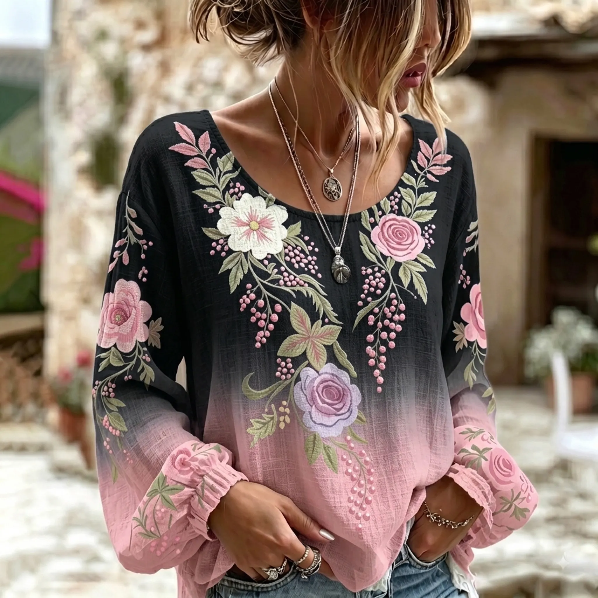 Women's Retro Floral Gradient Art Round Neck Long Sleeve T-shirt artswardrobe
