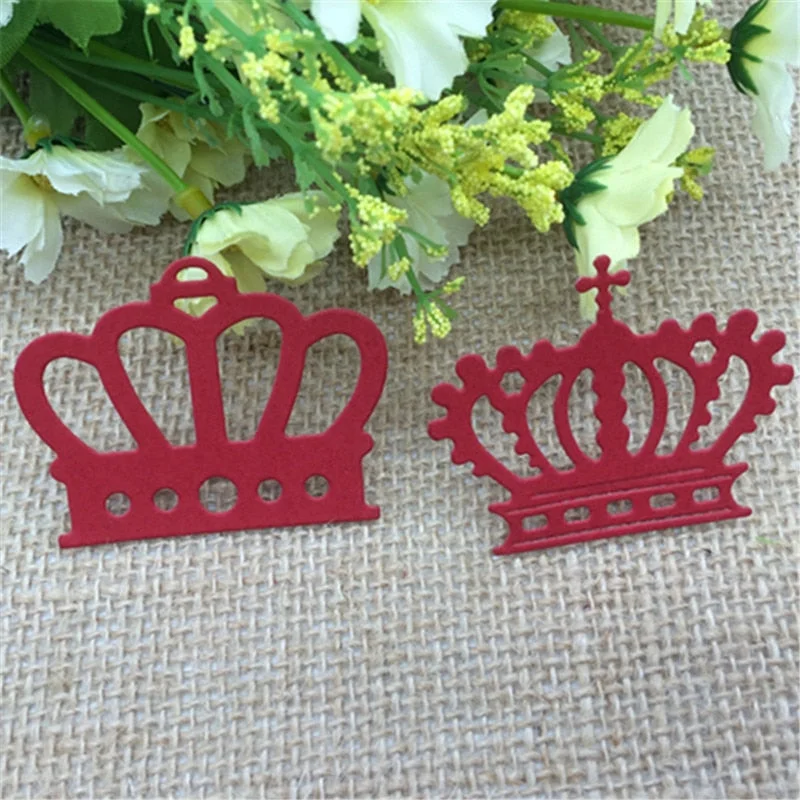 2Pcs Crown Metal Cutting Dies Stencil Scrapbooking Photo Album Card Paper Embossing Craft DIY