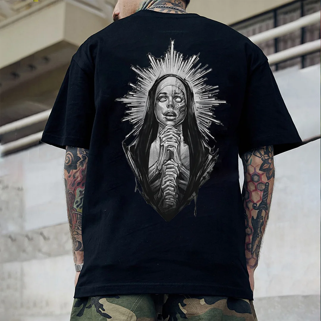 Demon Nun Prayer Printed Men's T-shirt -  