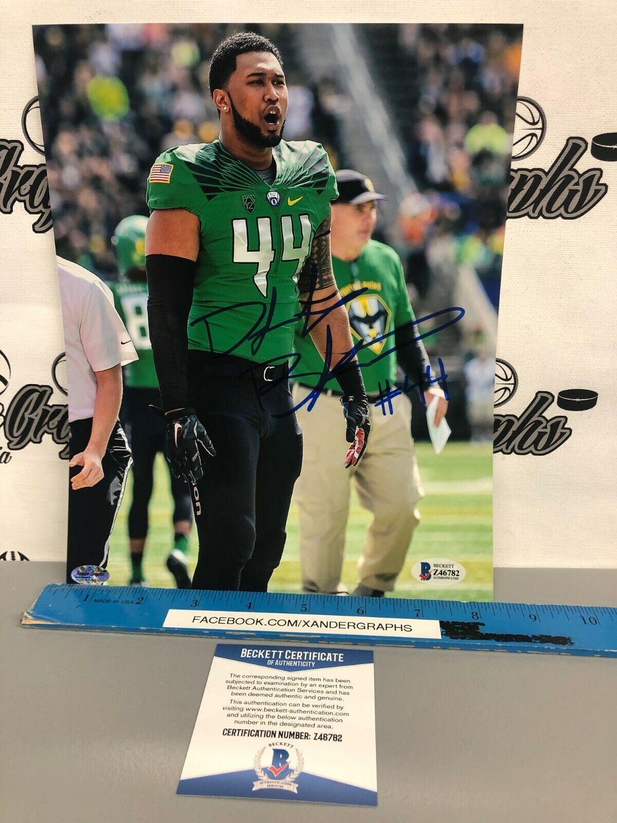 DEFOREST BUCKNER SIGNED AUTOGRAPHED 8X10 FOOTBALL Photo Poster paintingGRAPH-BECKETT BAS COA