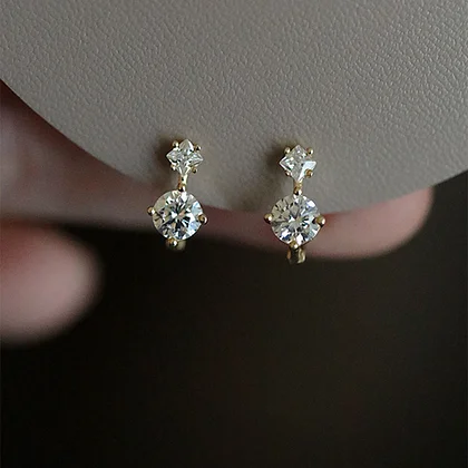 p310c【超高品質✧】３連ダイヤリングピアス　シルバー　ゴージャス　高級ギフト GRAY PEARL LINKS PIERCED EARRINGS(2SP0886)SV925 ピアス
