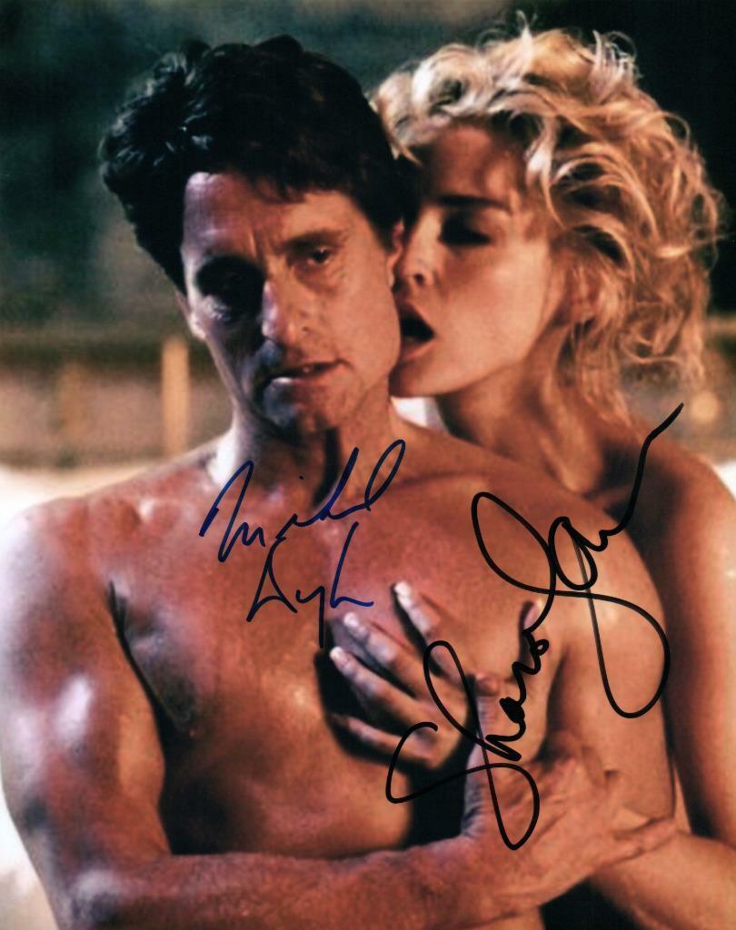 Michael Douglas Sharon Stone signed 8x10 Picture autographed Photo Poster painting with COA