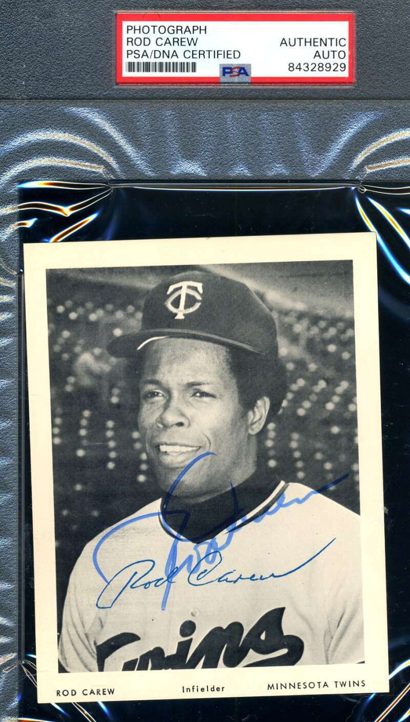 Rod Carew PSA DNA Cert Signed 4x6 Team Issued Twins Photo Poster painting Autograph