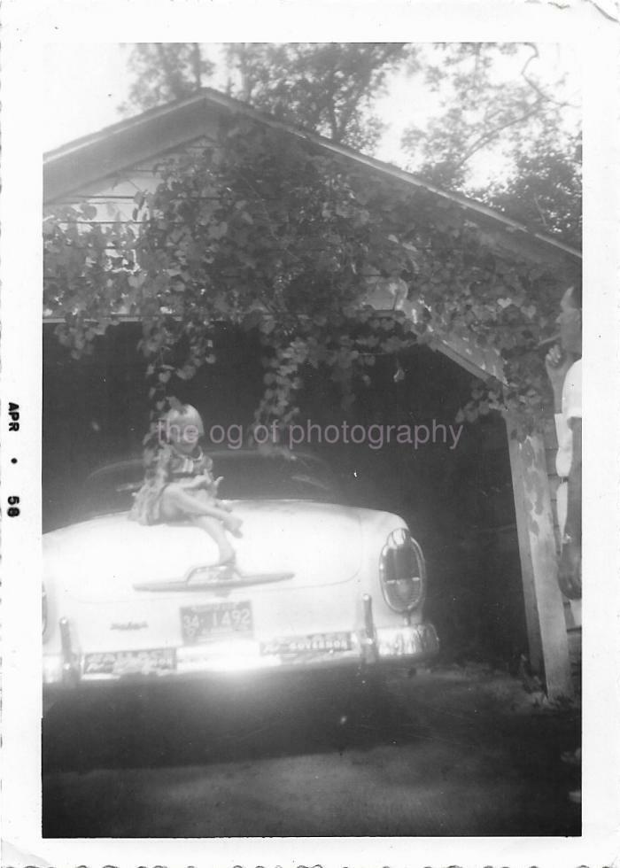 FOUND Photo Poster painting Car Girl BLACK and WHITE Snapshot 1950'sDD 02 11 E