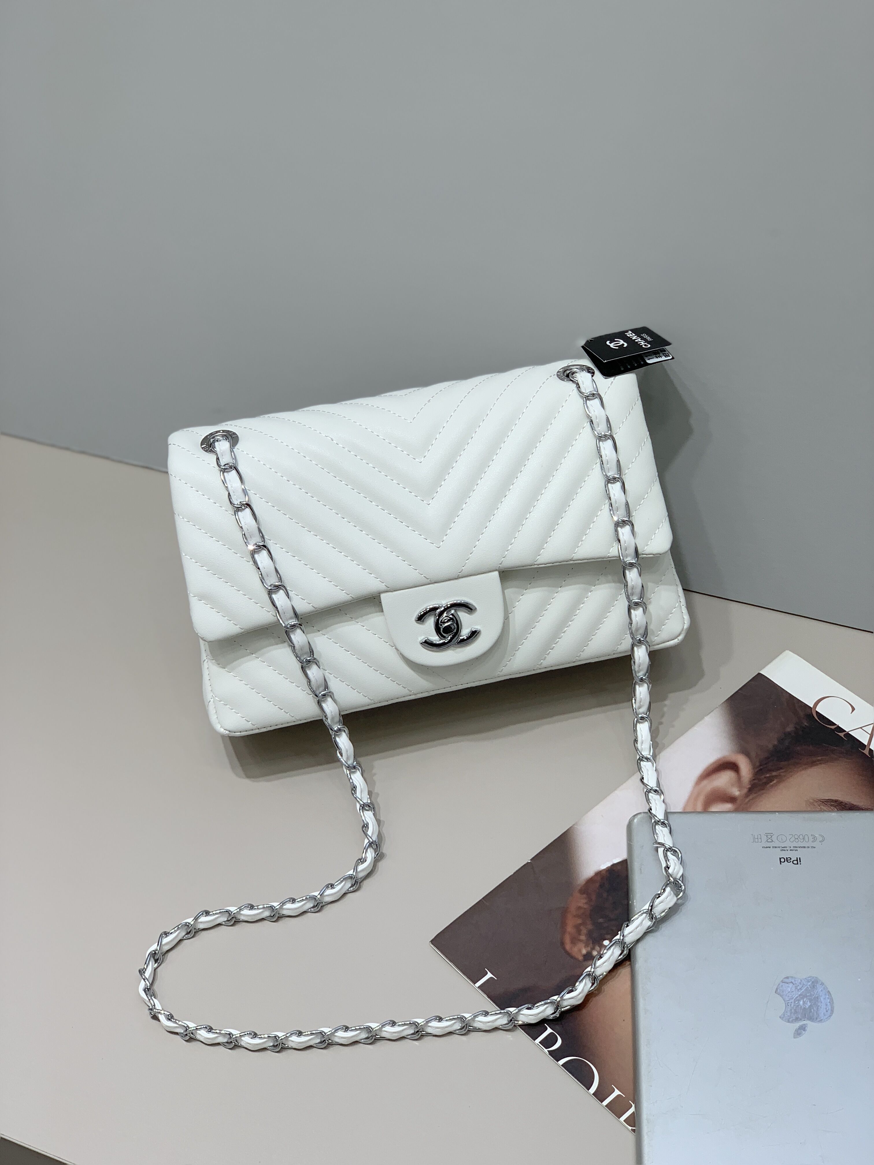 【Factory Discount🔥】2023 Chanel Lychee Fashion Women's Handbag - Middle East Big Discount Promotion💥