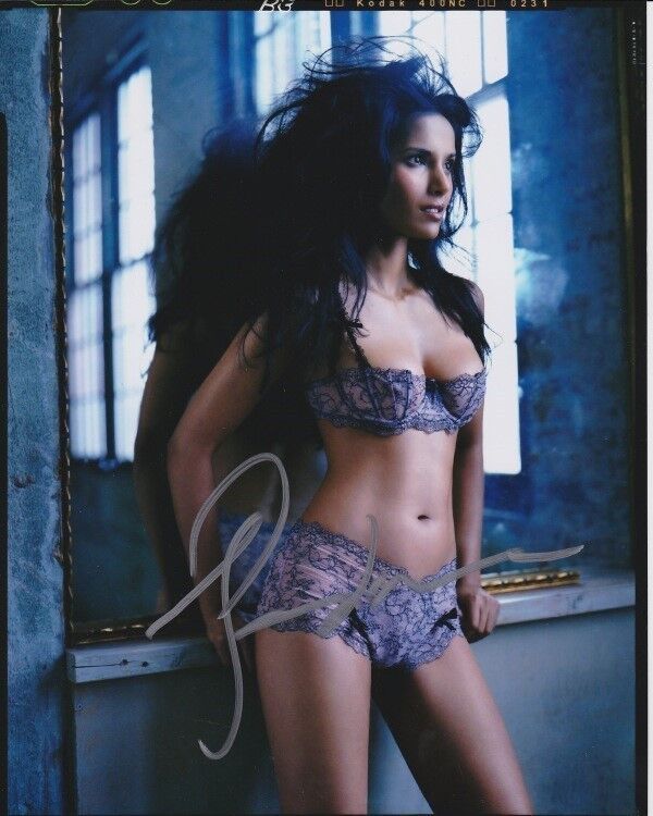 PADMA LAKSHMI signed autographed SEXY LINGERIE Photo Poster painting