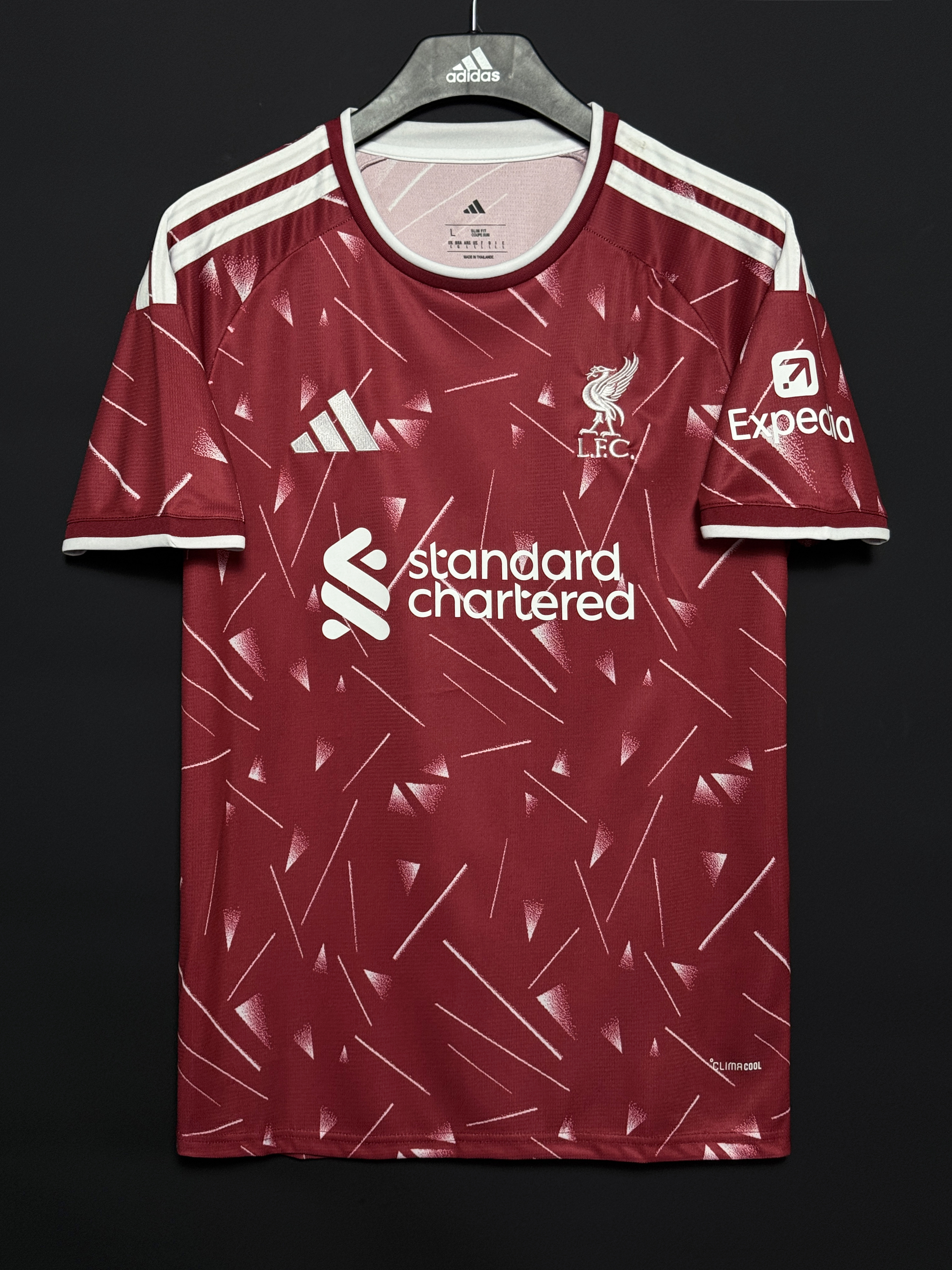 2026/2027 Liverpool Home football shirt