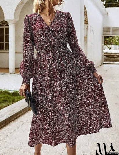 MidiSono - Elegant V Neck Ruffle Sleeve Dress