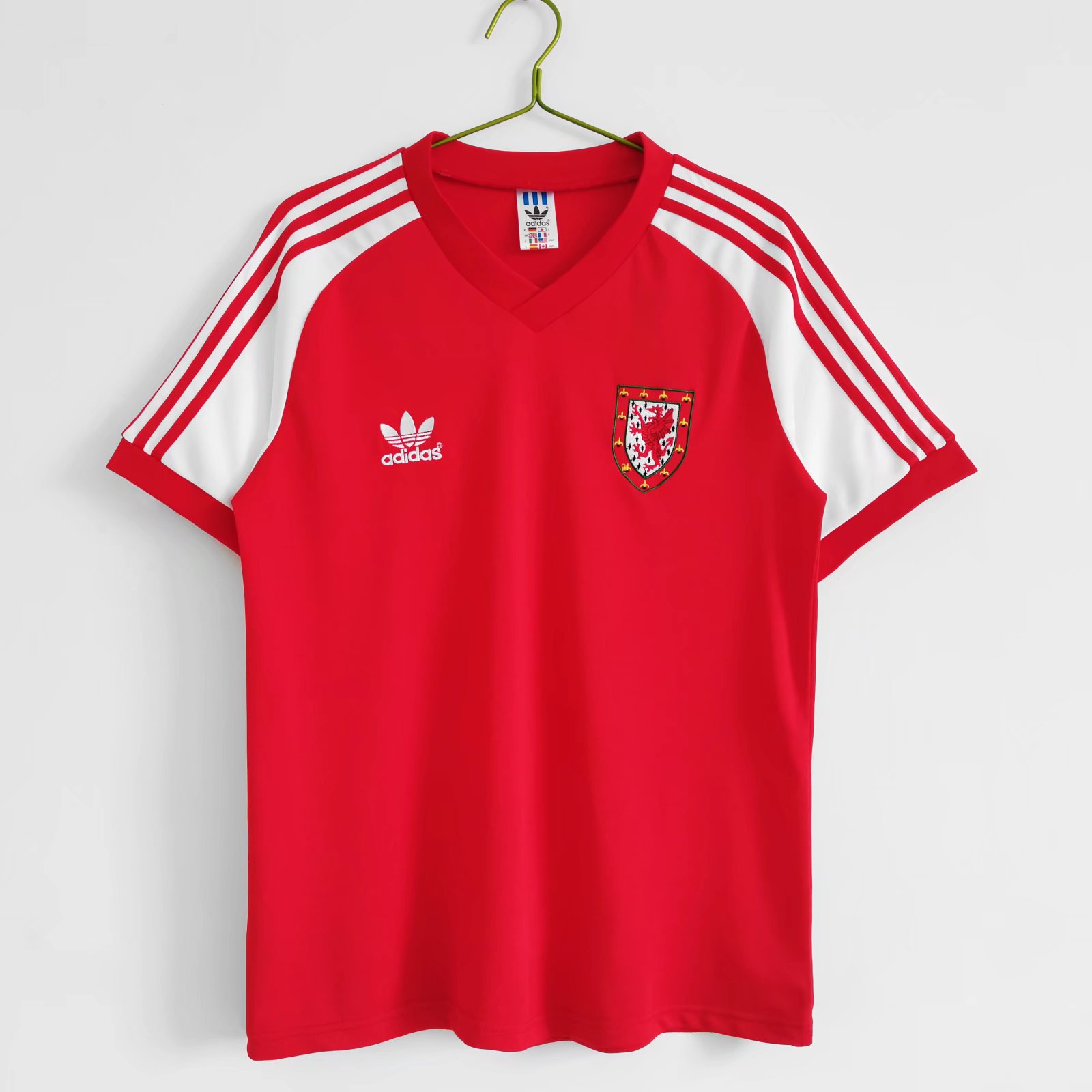 Retro Wales 1982 Home Stadium Jersey