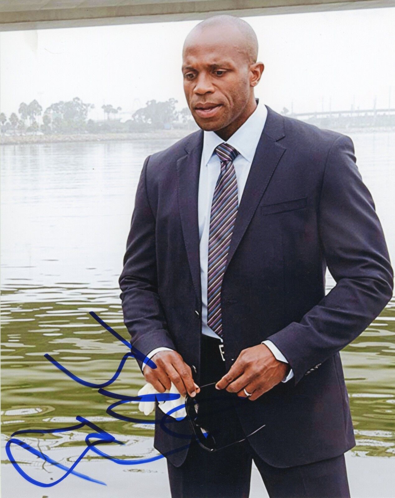 BILLY BROWN Authentic Hand-Signed DEXTER - Det. Mike Anderson