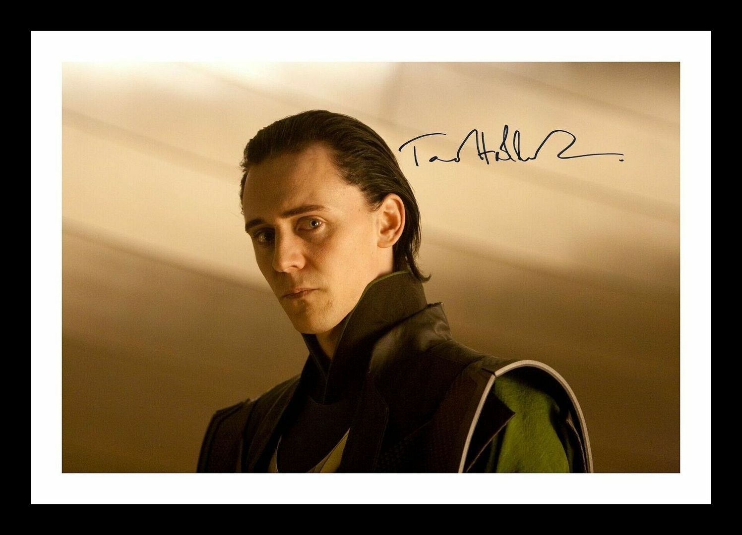 Tom Hiddleston - Loki Autograph Signed & Framed Photo Poster painting