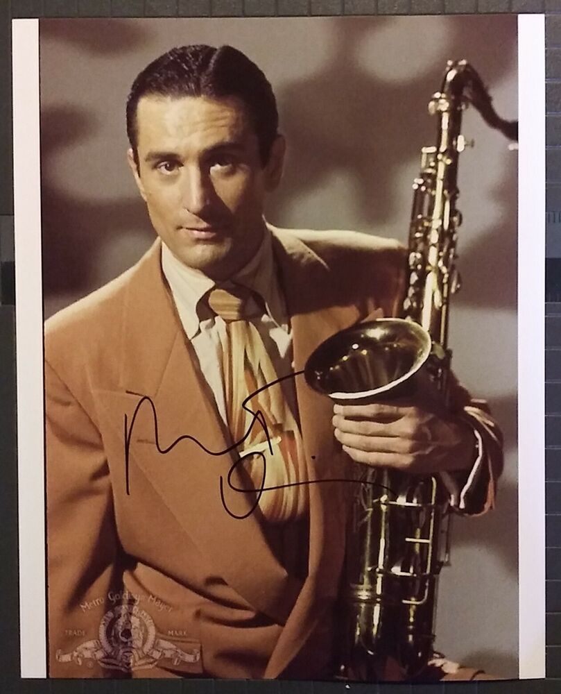 Robert De Niro signed 8 x 10