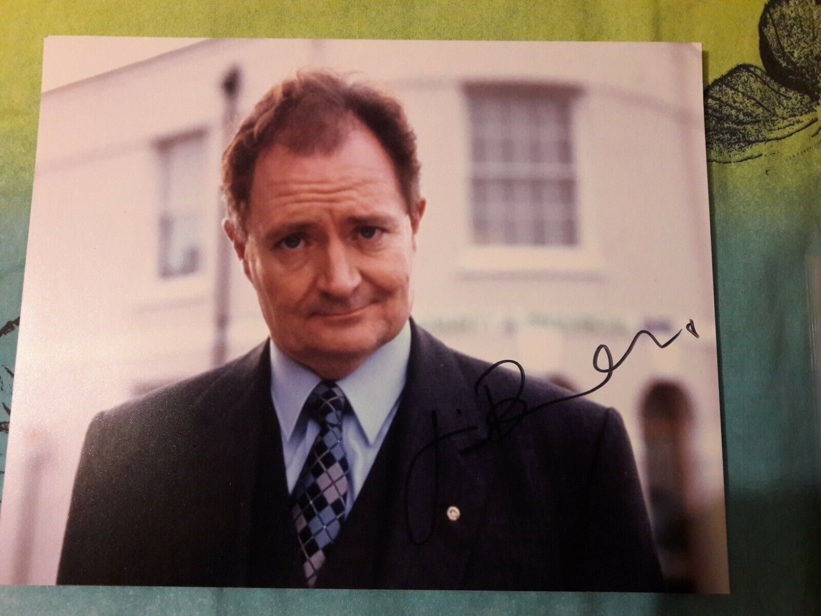 Jim Broadbent- Autograph - actor - signed Photo Poster painting