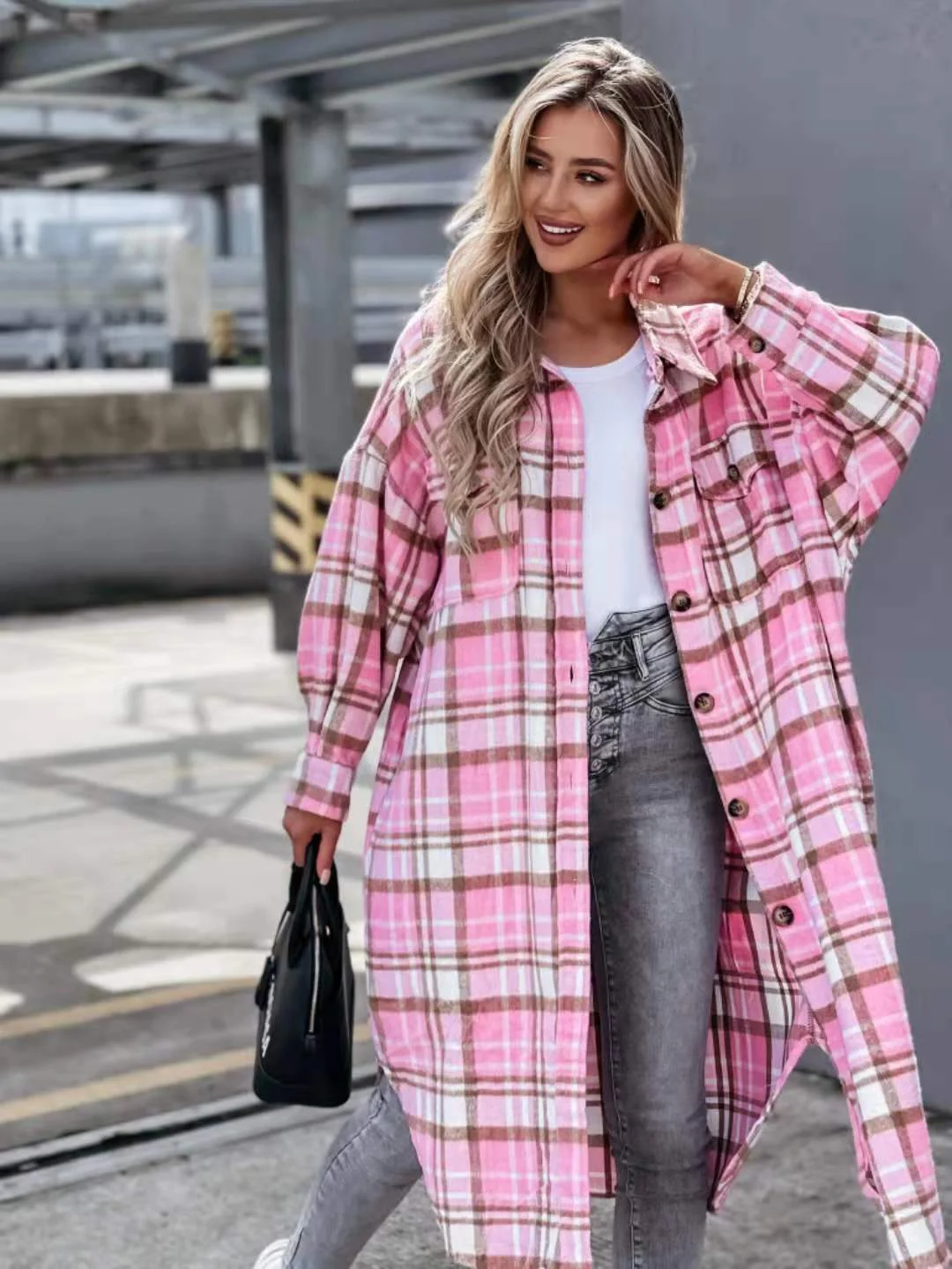 Woman Lengthened Plaid Shirt Jacket