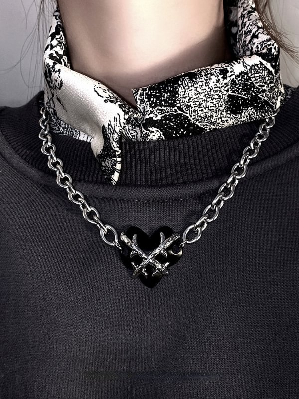 Statement Hip-pop Style Unique Designed Heart Pendant Necklace