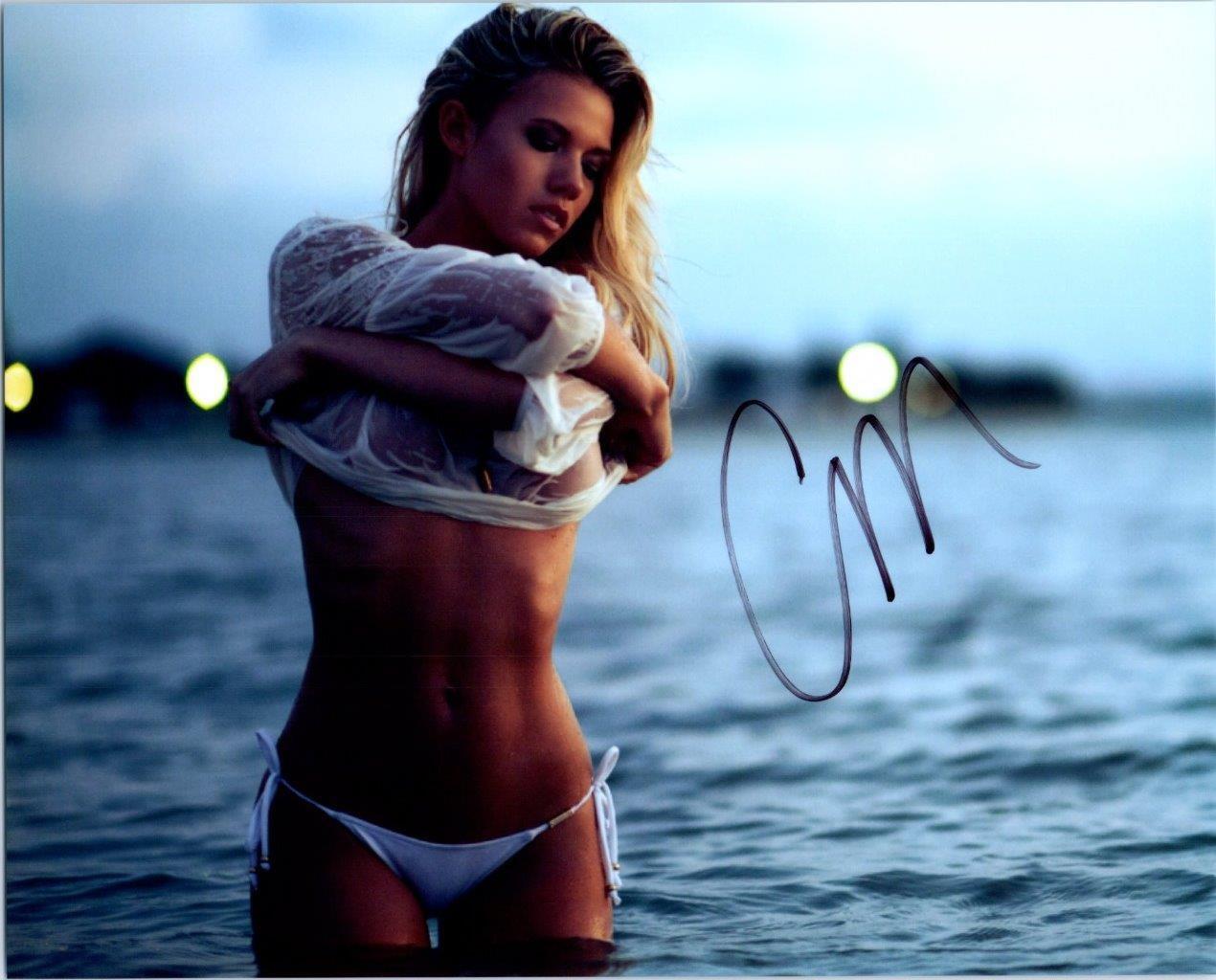 Charlotte McKinney signed 8x10 Photo Poster painting picture autographed good looking plus COA