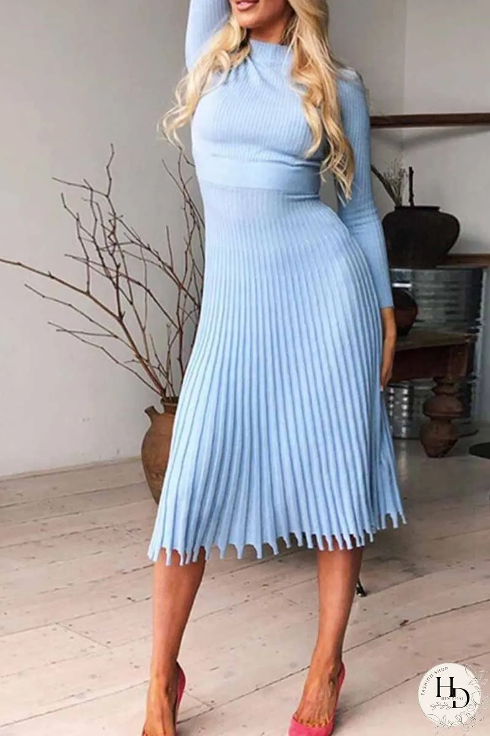 Solid Color Loose Pleated Knitted Midi Dresses