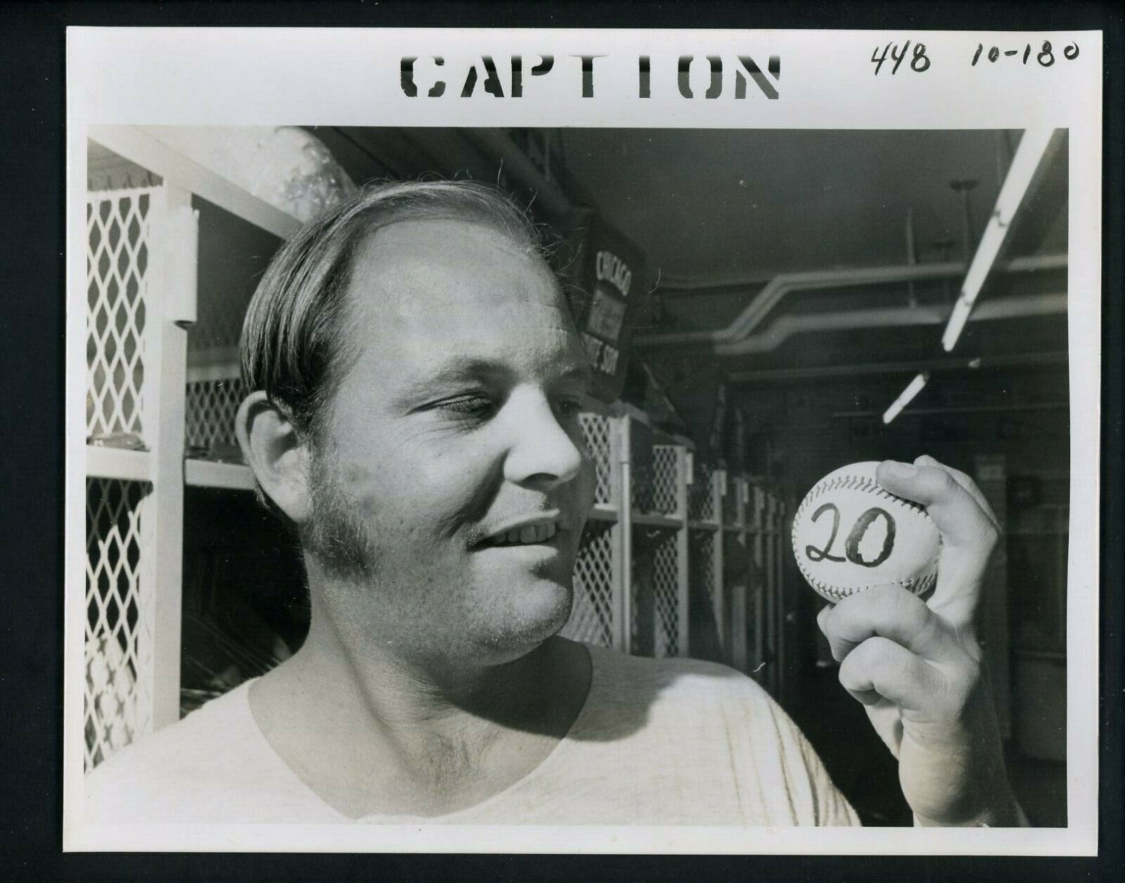 Wilbur Wood celebrates 20th win of 1973 Press Photo Poster painting Chicago White Sox