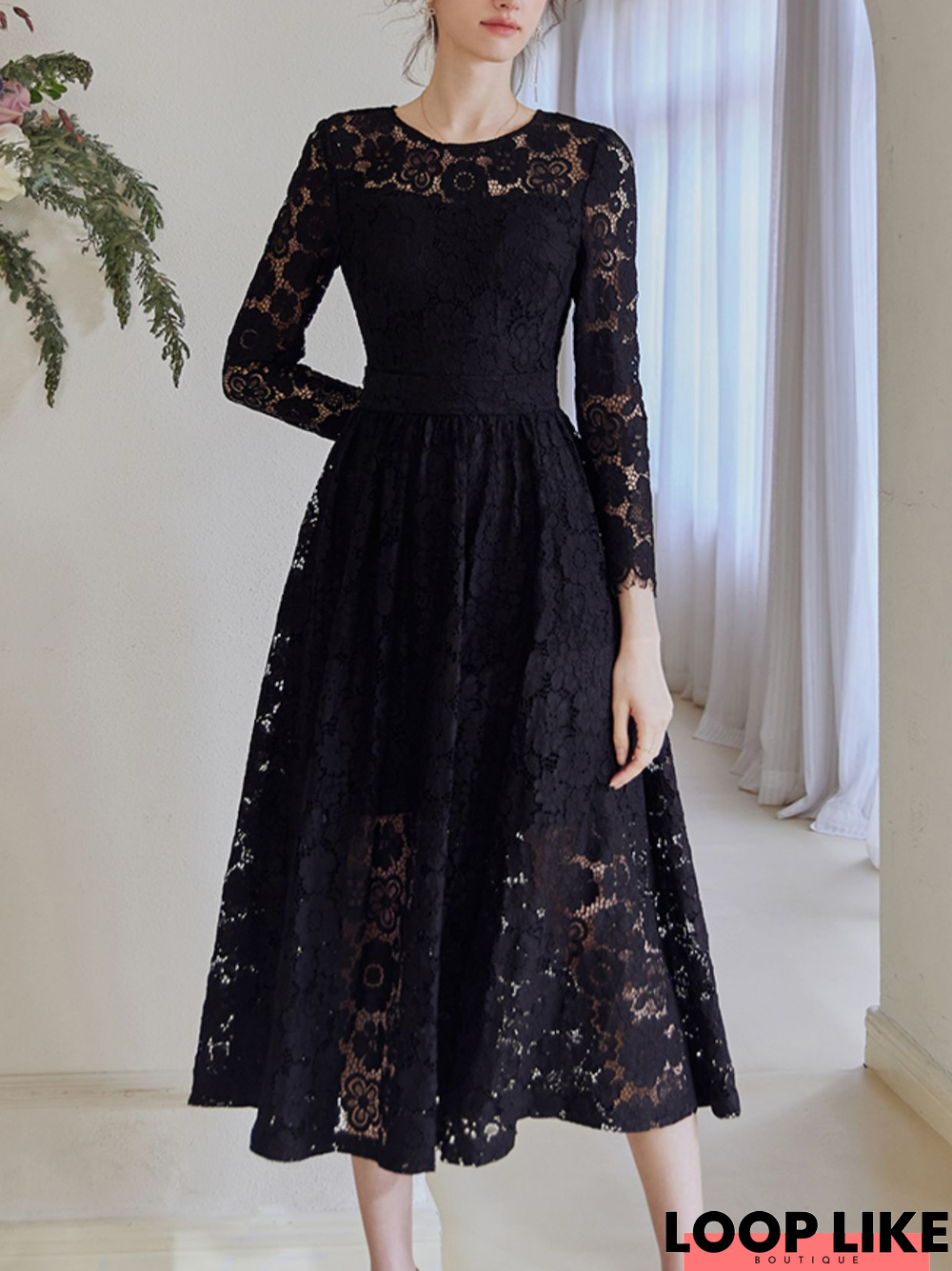 Elegant Black Lace Cocktail Dress