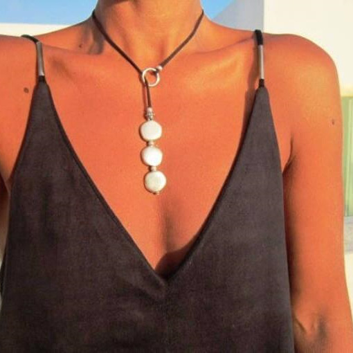 Bohemian vintage multi-round alloy cowhide rope necklace