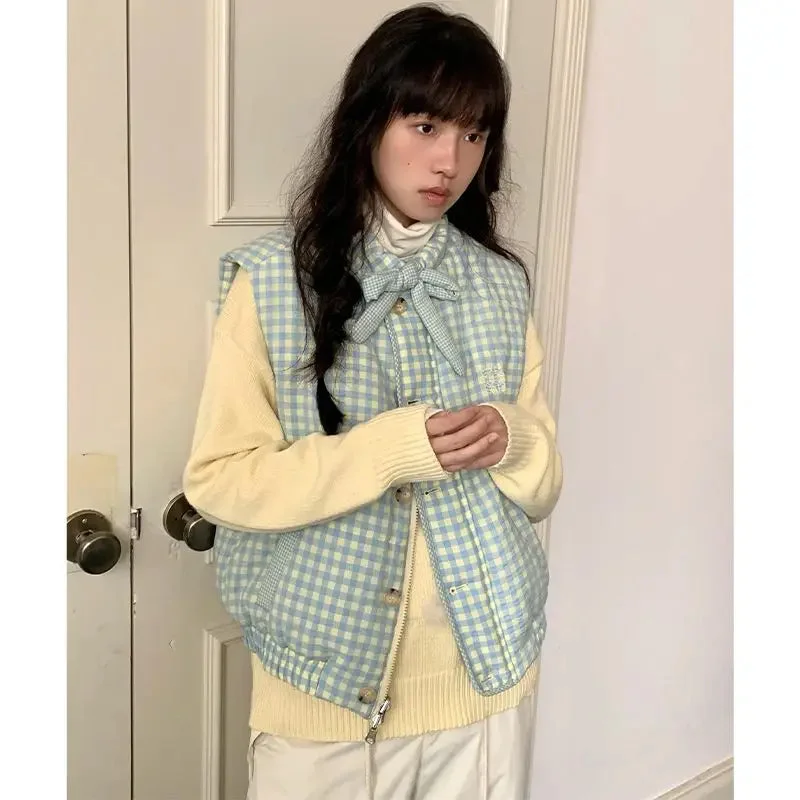 Toloer Blue Plaid Vest-Outfit Ideas