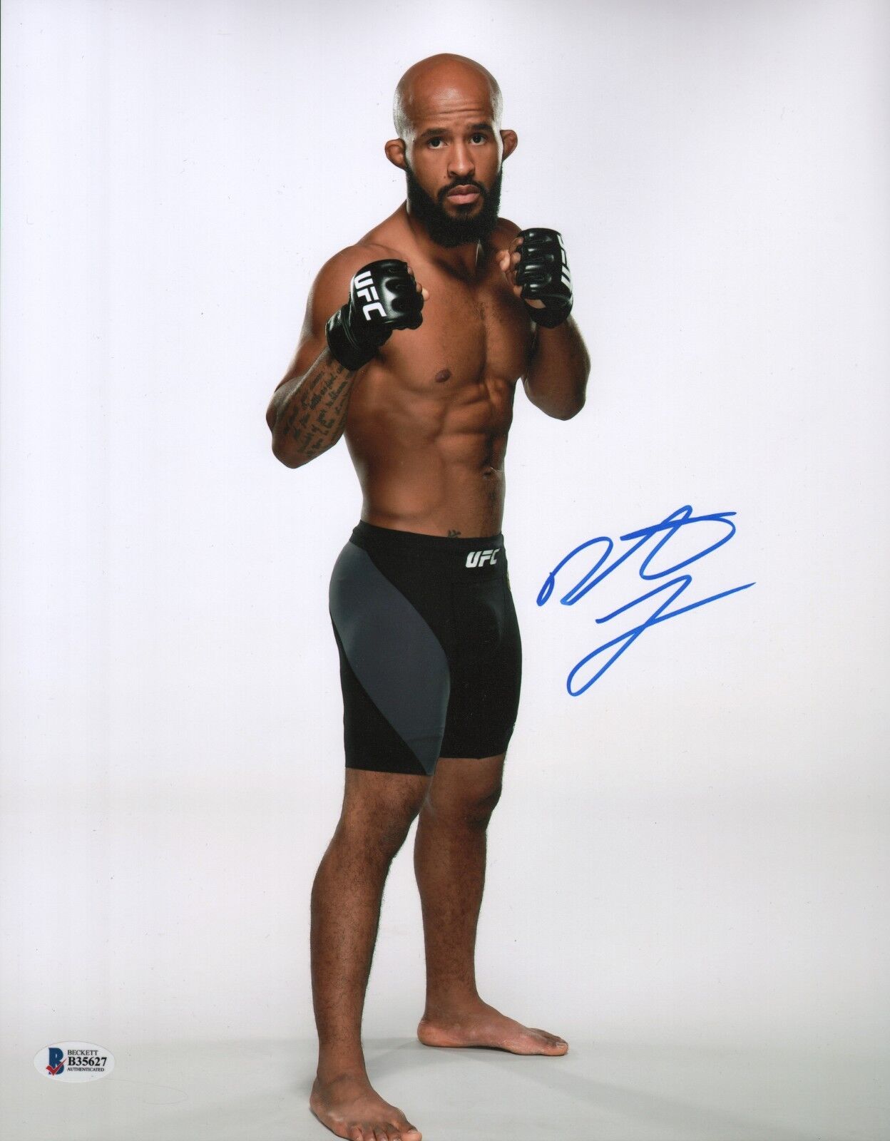 Demetrious Johnson Signed 11x14 Photo Poster painting BAS Beckett COA UFC Picture Autograph 191