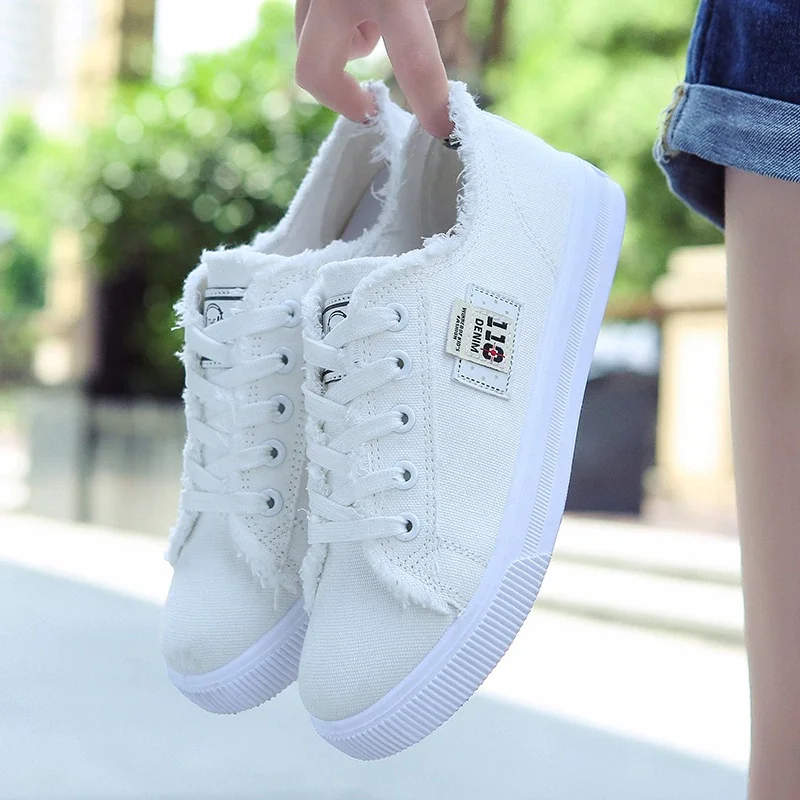 Qengg Shoes Women 2022 Lace Up Canvas Women Shoes White Strappy Casual Shoes Ladies Flat Shoes Women Loafers Sneakers
