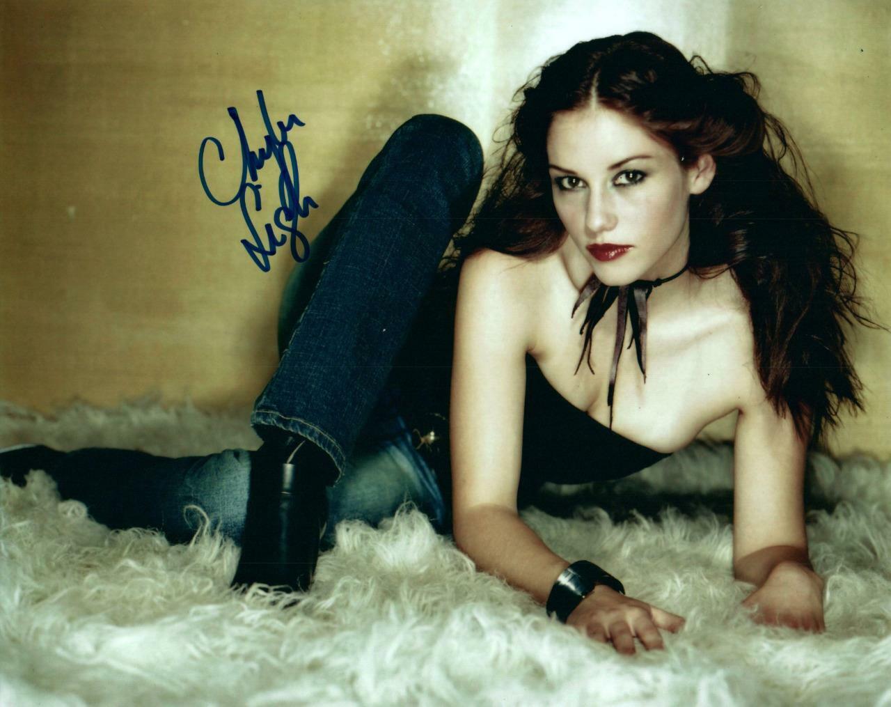 Chyler Leigh signed 8x10 Photo Poster painting autographed Picture Pic and COA