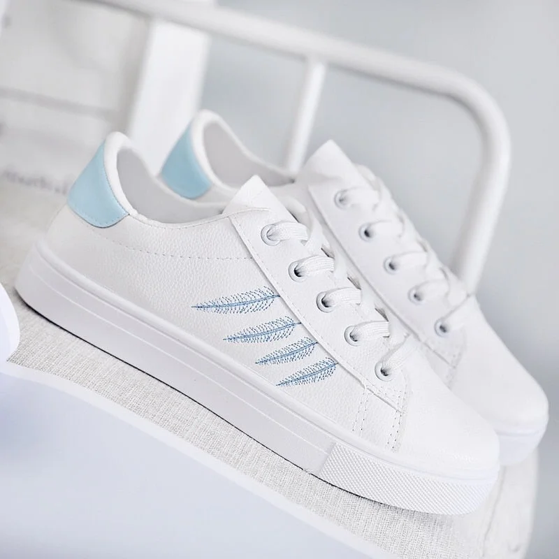 Female Flat Casual Shoes 2021 New Spring Summer Women Vulcanized Shoes Women's Shoes Sneakers White Shoes Woman Zapatillas Mujer