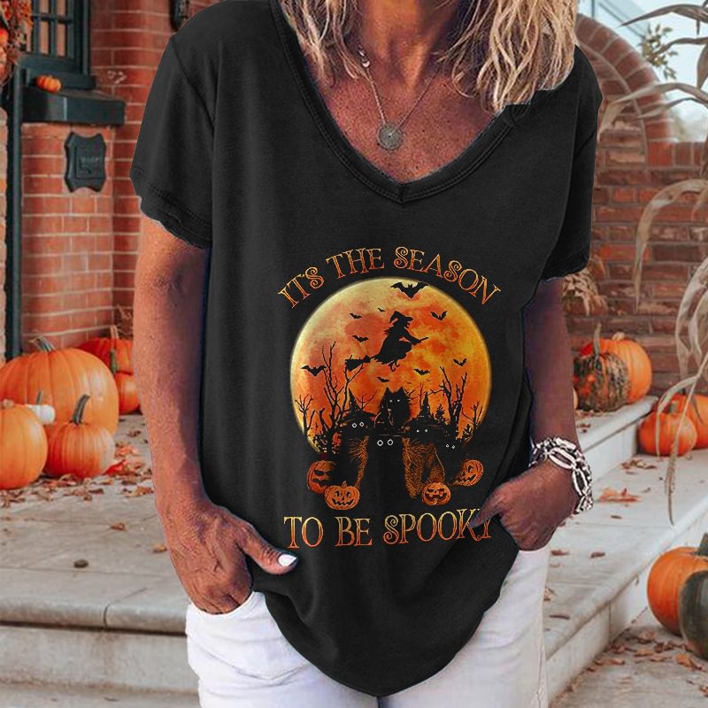 It's The Season To Be Spooky Printed T-shirt