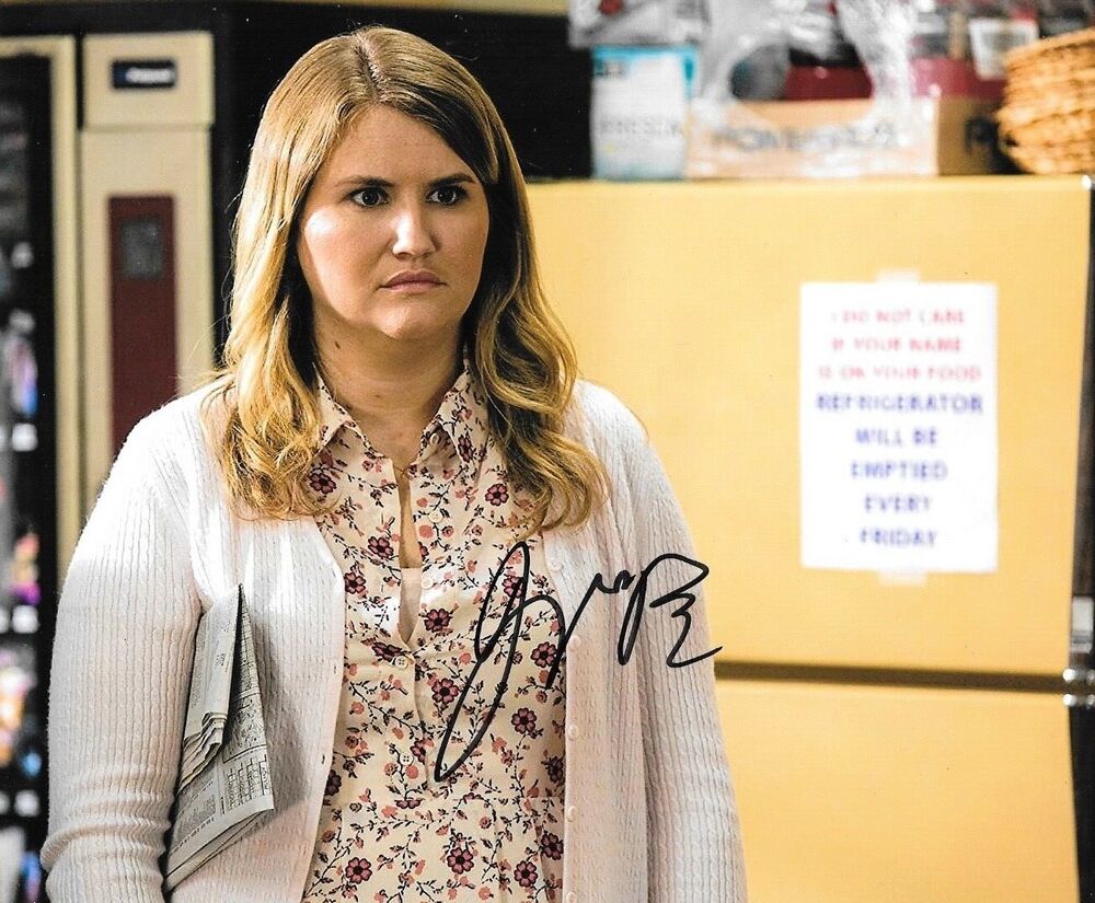 * JILLIAN BELL * signed autographed 8x10 Photo Poster painting * ROUGH NIGHT * 2