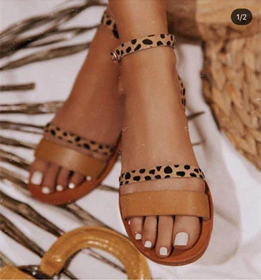 Casual beach flat sandals for ladies